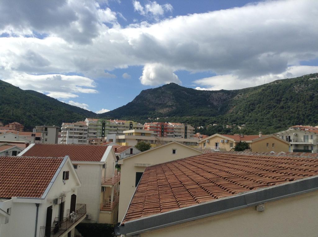 Kuca Tomovic Hotel Budva Bagian luar foto