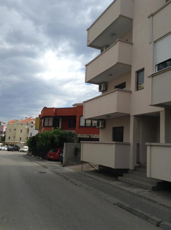 Kuca Tomovic Hotel Budva Bagian luar foto