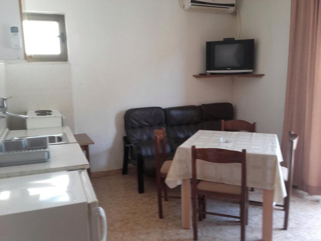 Kuca Tomovic Hotel Budva Bagian luar foto