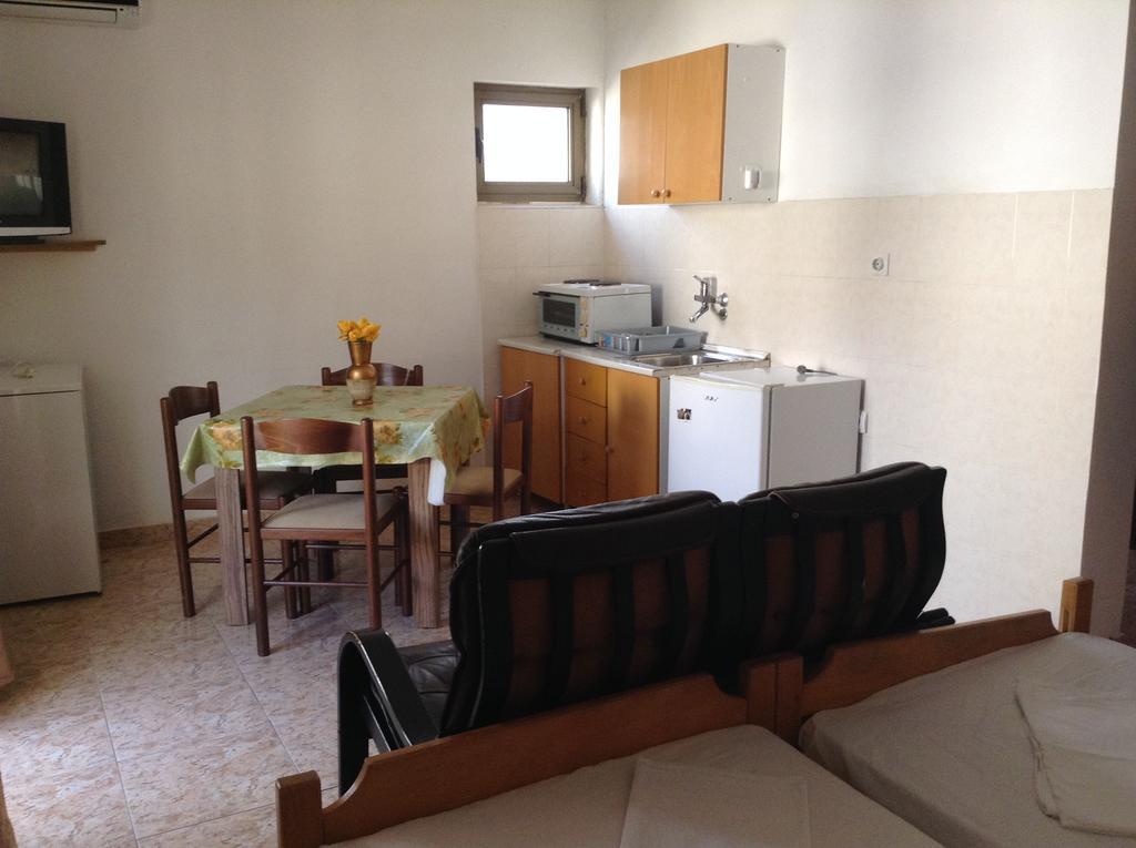Kuca Tomovic Hotel Budva Bagian luar foto